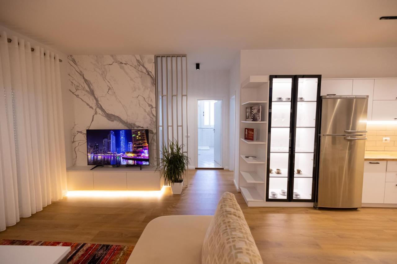 Victoria Lungomare Apartment Vlorë Extérieur photo
